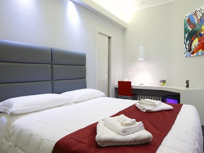Nearhome Smart Suites Guest House Roma Exterior foto